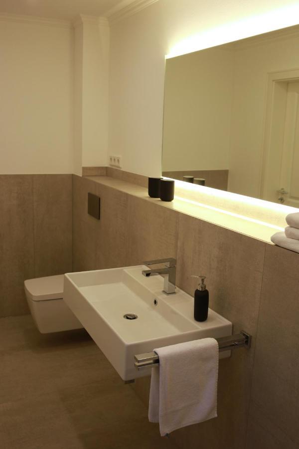 Kostbar Apartments Zum Niederntor Шпринге Екстериор снимка