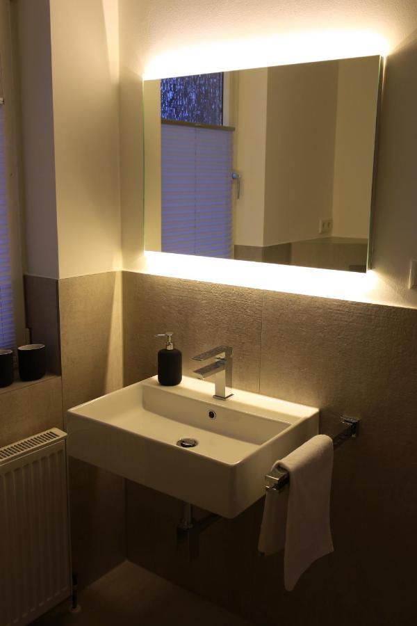 Kostbar Apartments Zum Niederntor Шпринге Екстериор снимка