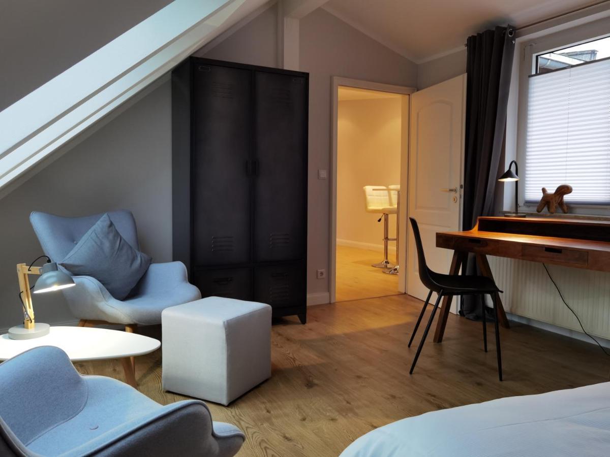 Kostbar Apartments Zum Niederntor Шпринге Екстериор снимка